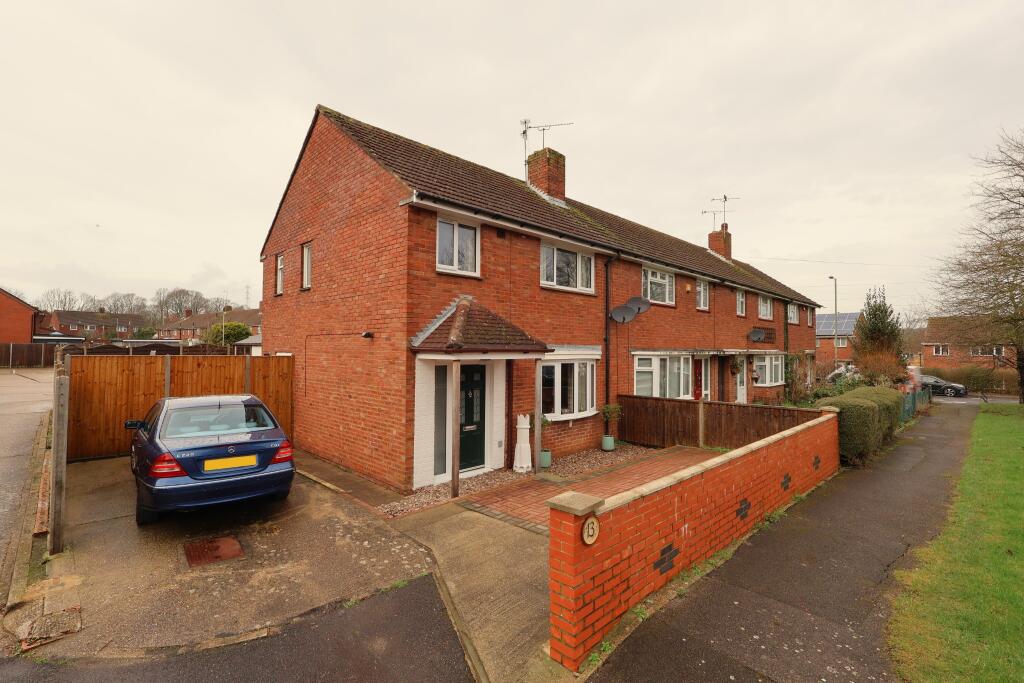 Main image of property: Rhinefield Close, Havant