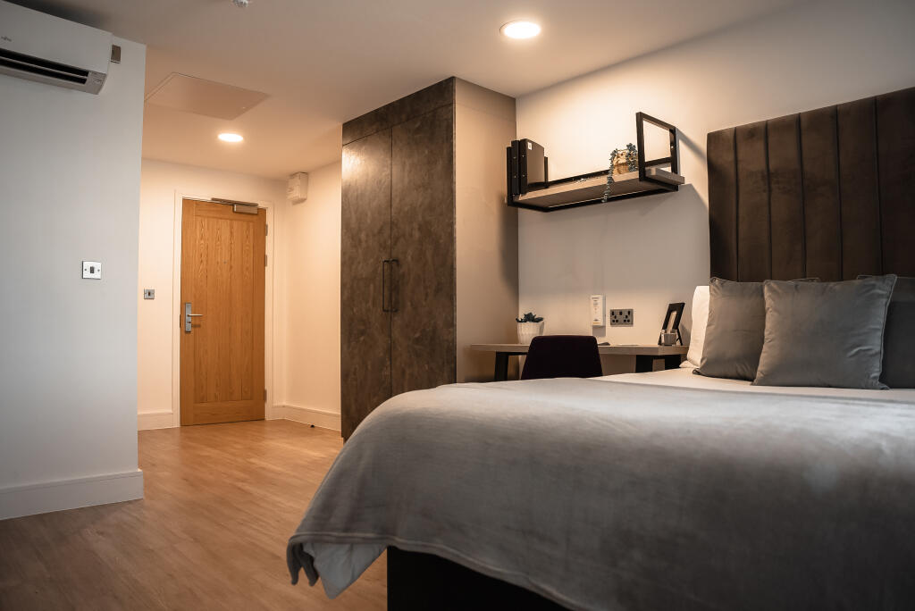 Apartment in Birmingham - View 4