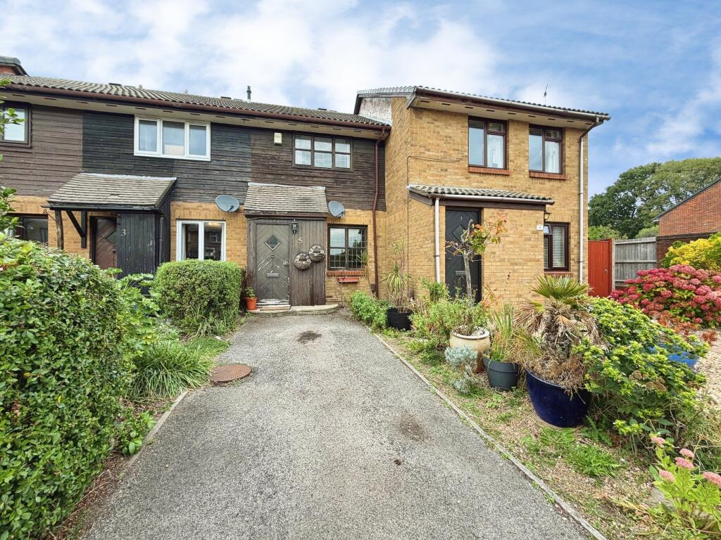 Main image of property: Primrose Way, Locks Heath, Hampshire