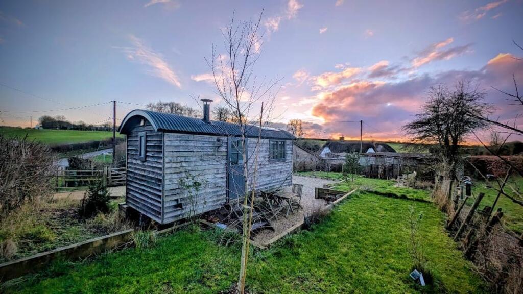 Main image of property: Litet Hem, off Cadley Road, Collingbourne Ducis, Marlborough, SN8 3ED