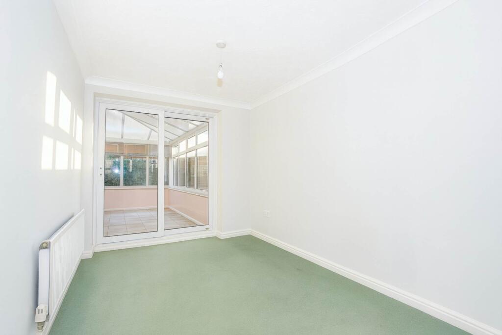 Skipper Road, Pinewood. Ipswich IP8 photo 4