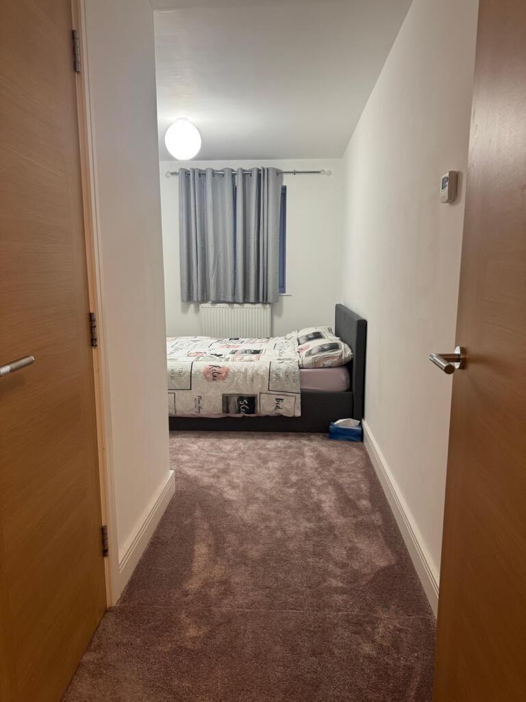 Apartment in Twickenham - View 3