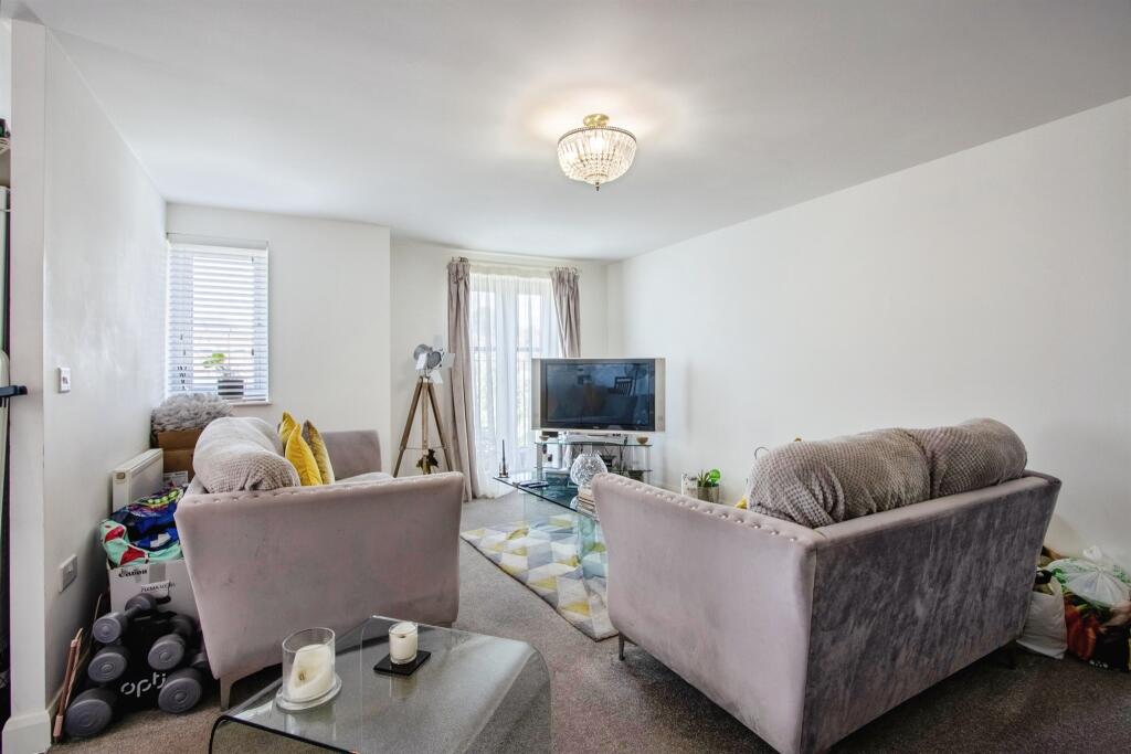 Main image of property: Pearsons Way, Seacroft, Leeds