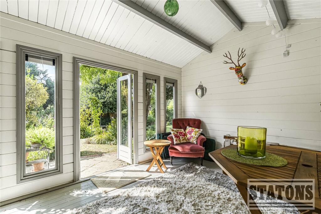 Additional image 23 of Upland Drive, Brookmans Park, Hatfield, Hertfordshire, AL9