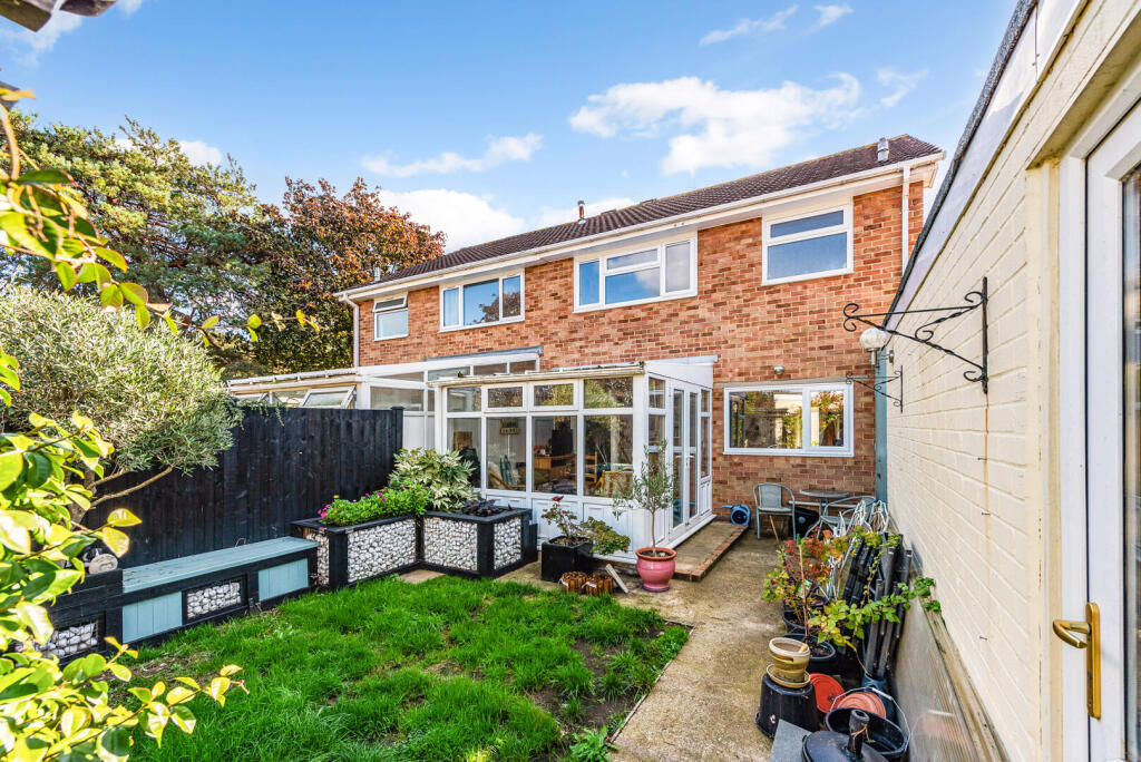 House in Southampton, Warsash - View 4