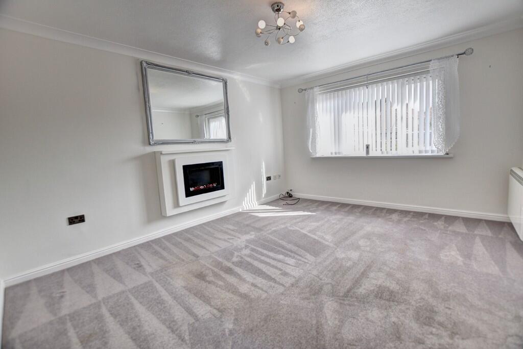 Cuthbertson Court, Seaburn photo 3