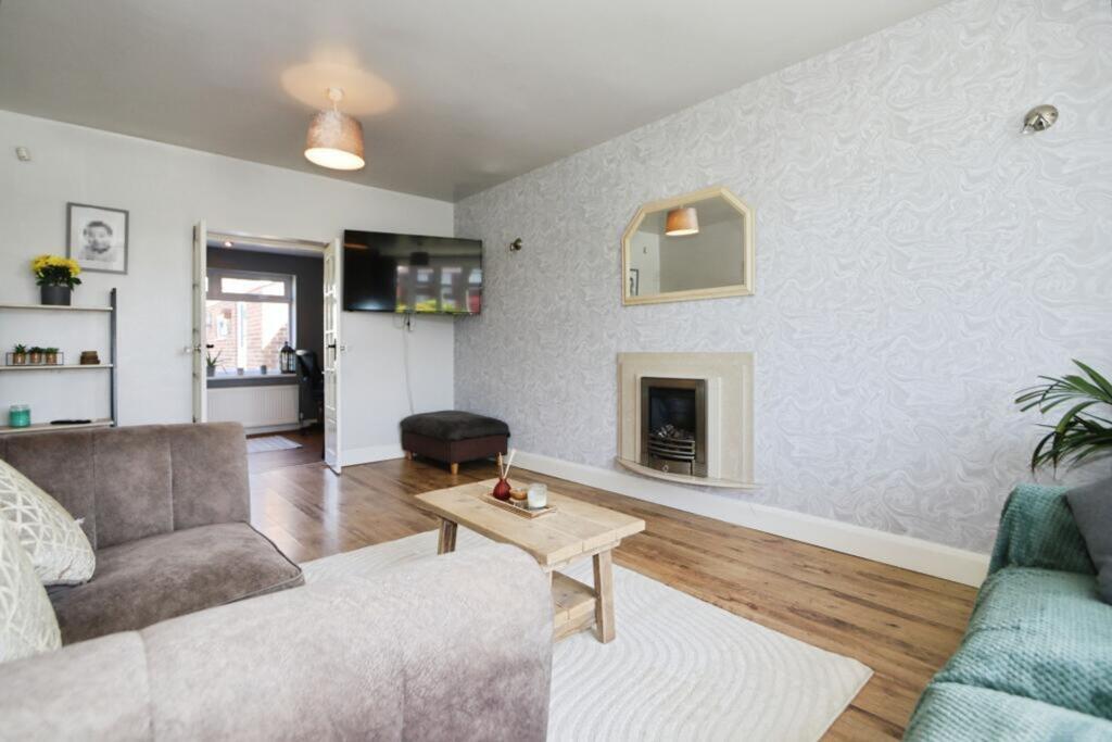 House in Derby - View 5