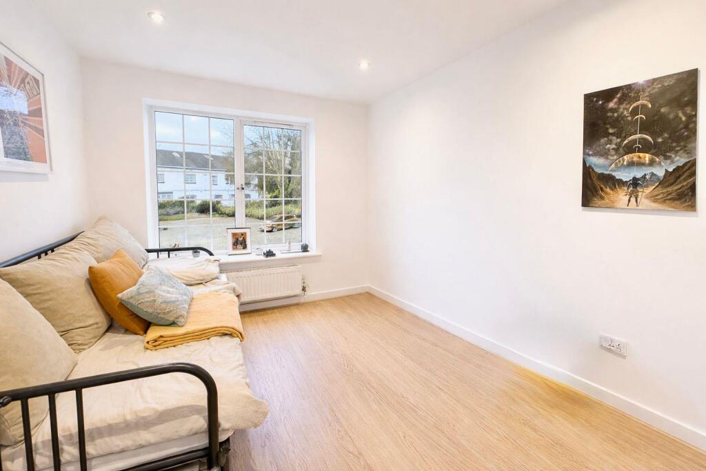 Main image of property: London Road, Mitcham