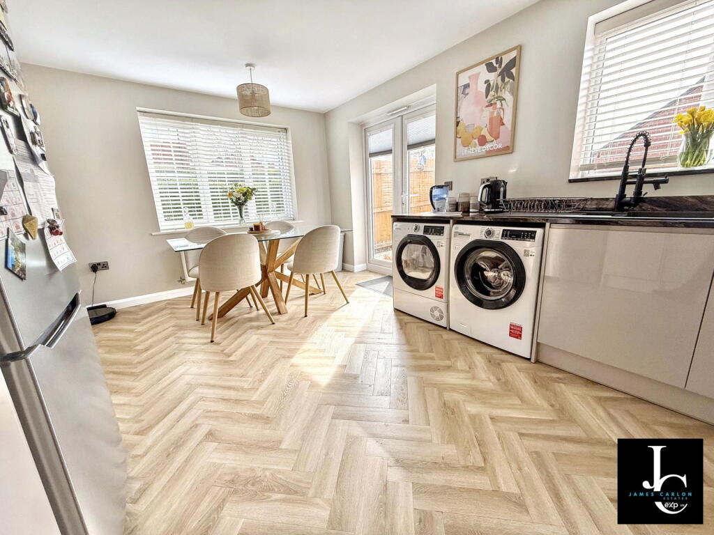 Thistly Leasow, Woodside, Telford, TF7 5GL - View 4