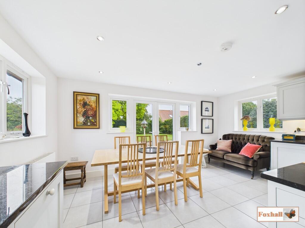 House in East Suffolk, Felixstowe - More