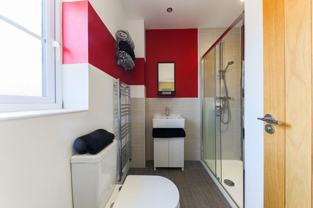 House in North Tyneside, Northumberland Park, Holystone - View 3
