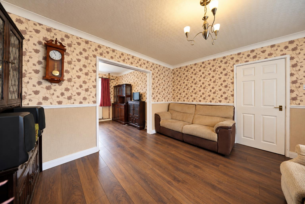 House in Hull - More