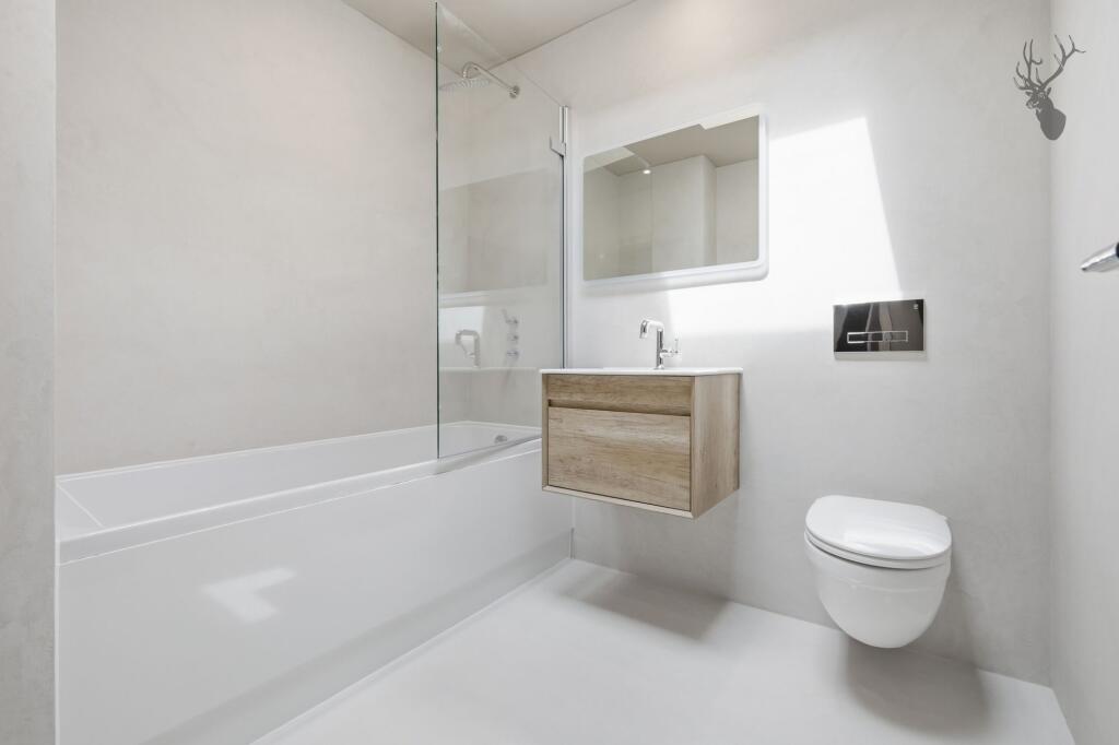 Fulready Road, London, E10 - More