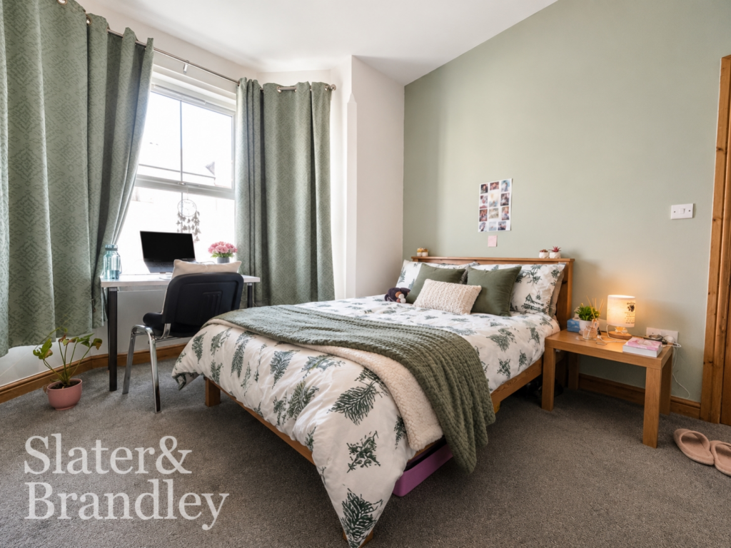 Main image of property: Room 1, Queens Road, Beeston, Nottingham, Nottinghamshire, NG9