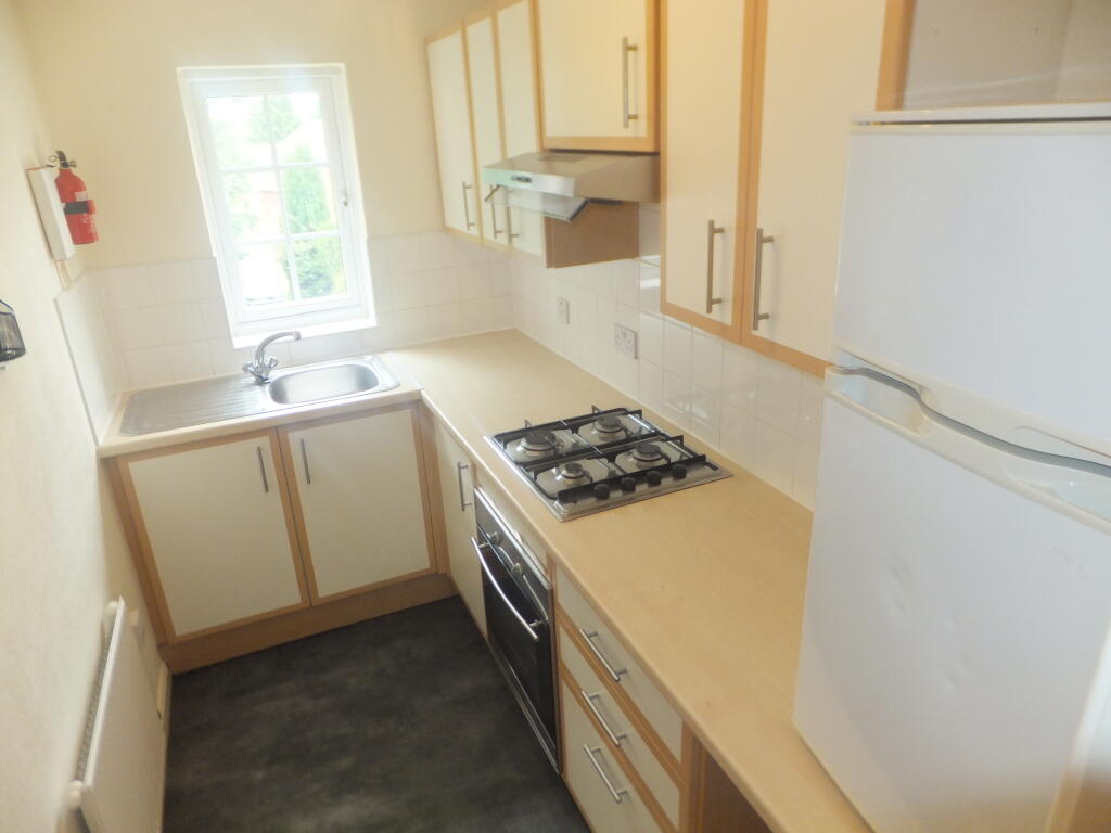 Apartment in Sutton Coldfield, Reddicap Heath - View 2