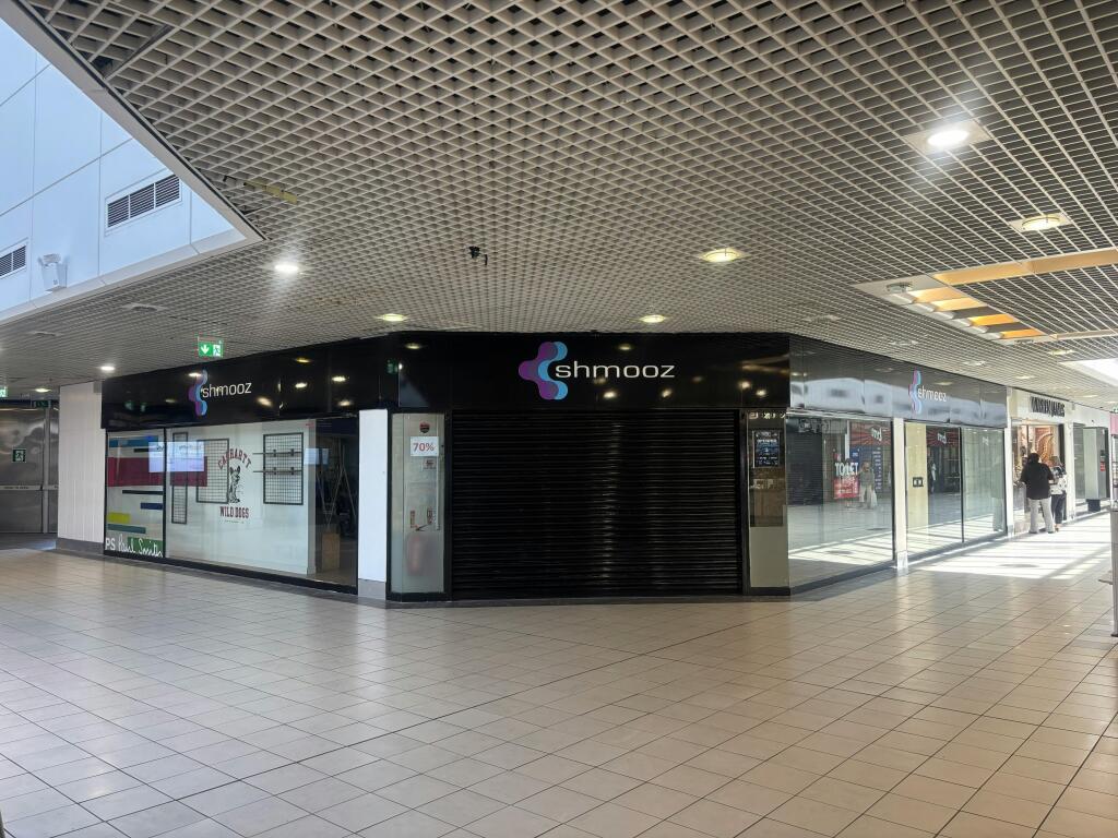 Unit 8 - Kingsgate Dunfermline (8) 230726.jpg