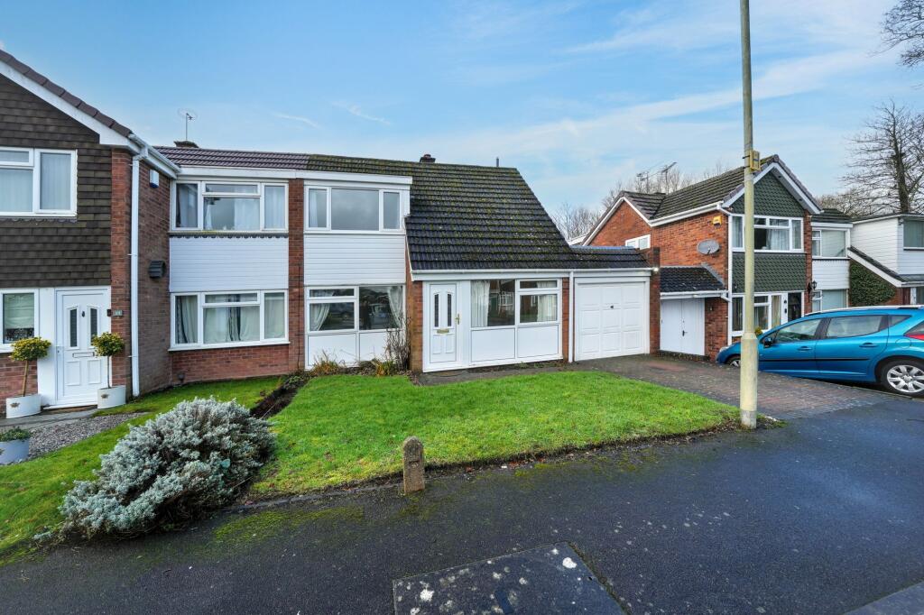 Main image of property: Bredon Close, Albrighton, WV7