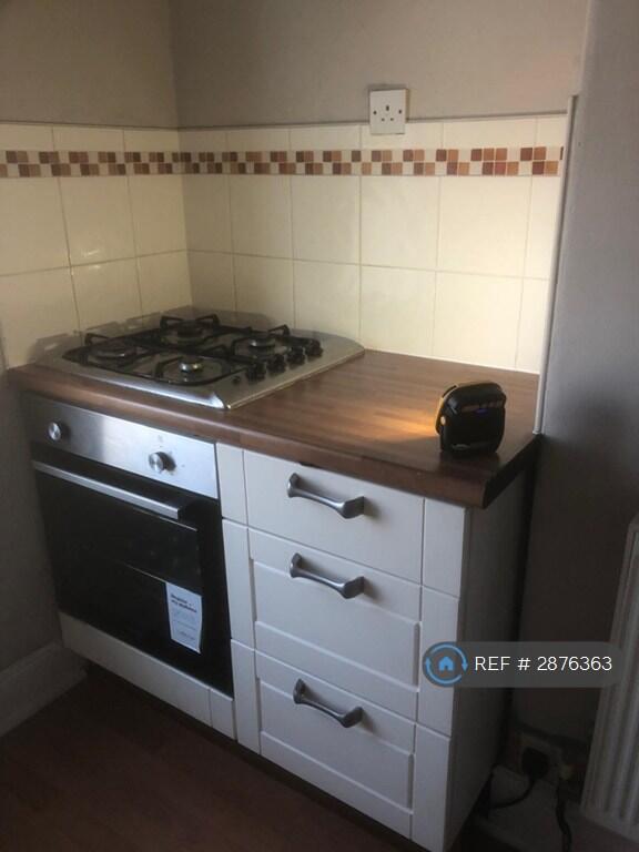 Main image of property: Hull Road, Hull, HU13