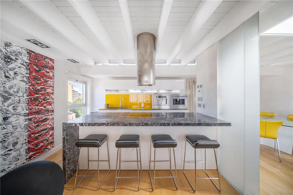Apartment in London - View 4