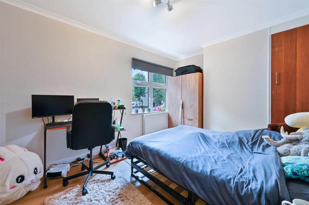 House in London, Merton - View 6
