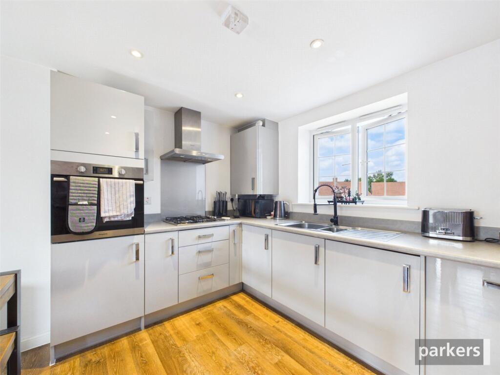 Apartment in Wokingham - View 5