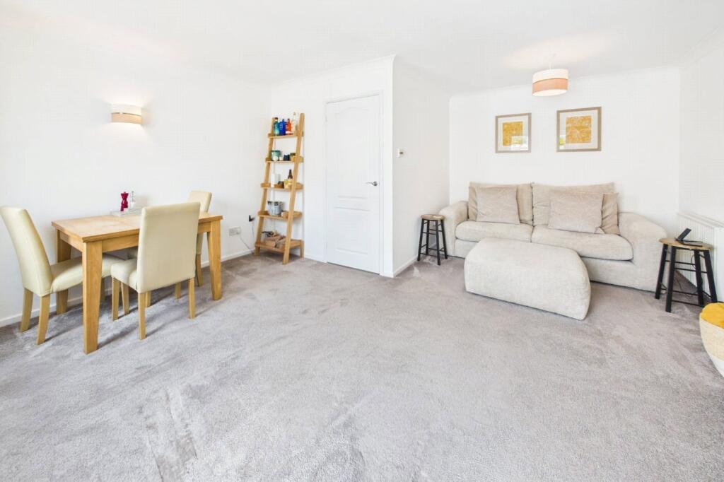 House in Hungerford, West Berkshire - View 2