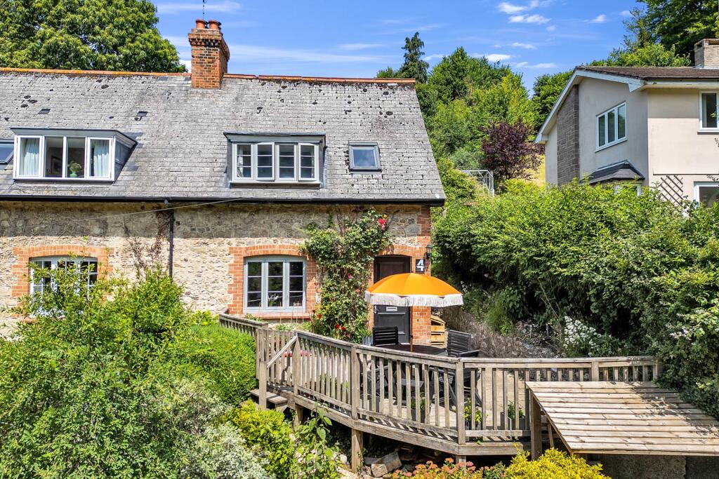 Main image of property: Hillside, Axmouth, Seaton