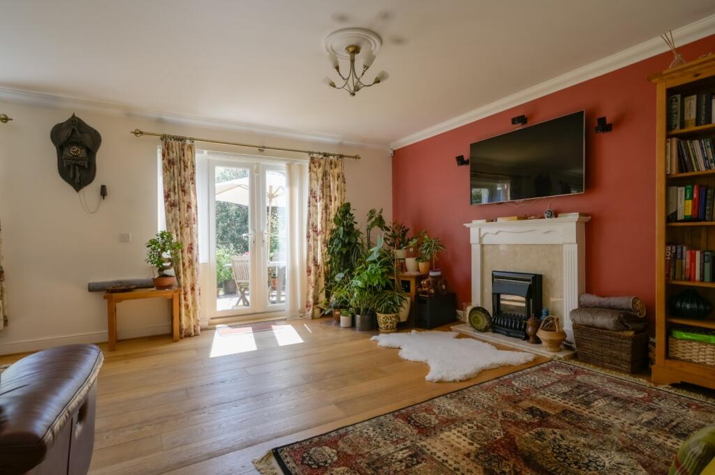 Freathy Lane, Kennington, Ashford, TN25 photo 3