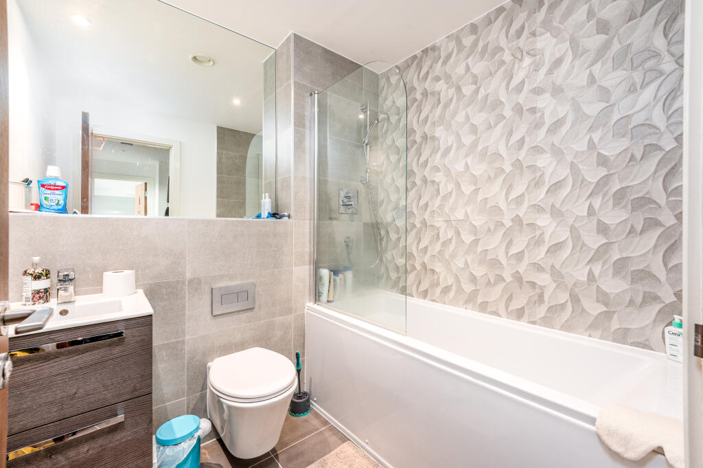 Additional image 13 of High Street, Birmingham, B17