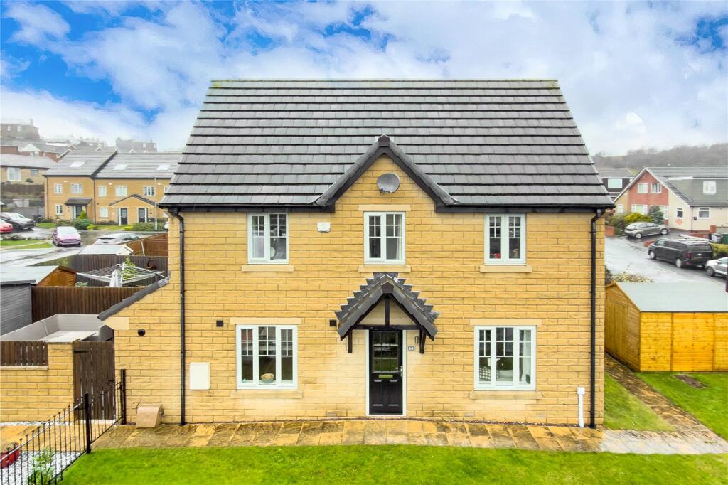 Main image of property: Oakwell Croft, Batley, West Yorkshire