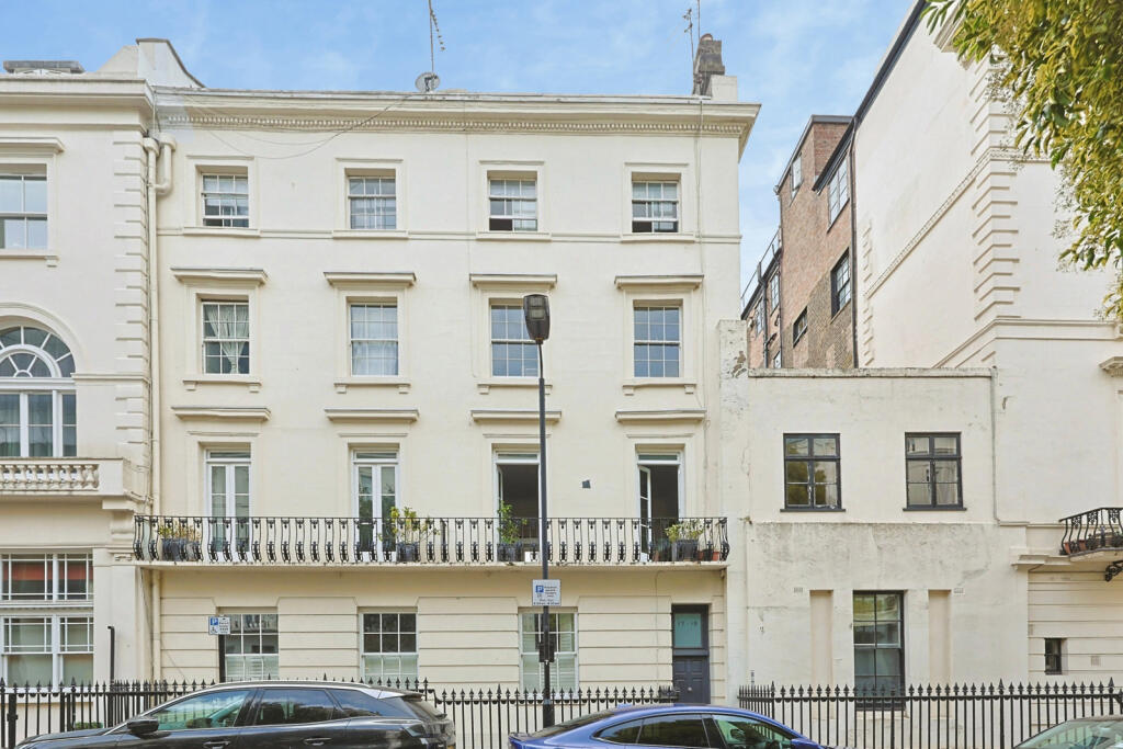 Apartment in London - More
