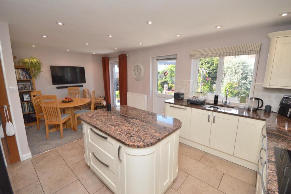 House in Keynsham, Bath and North East Somerset - View 5