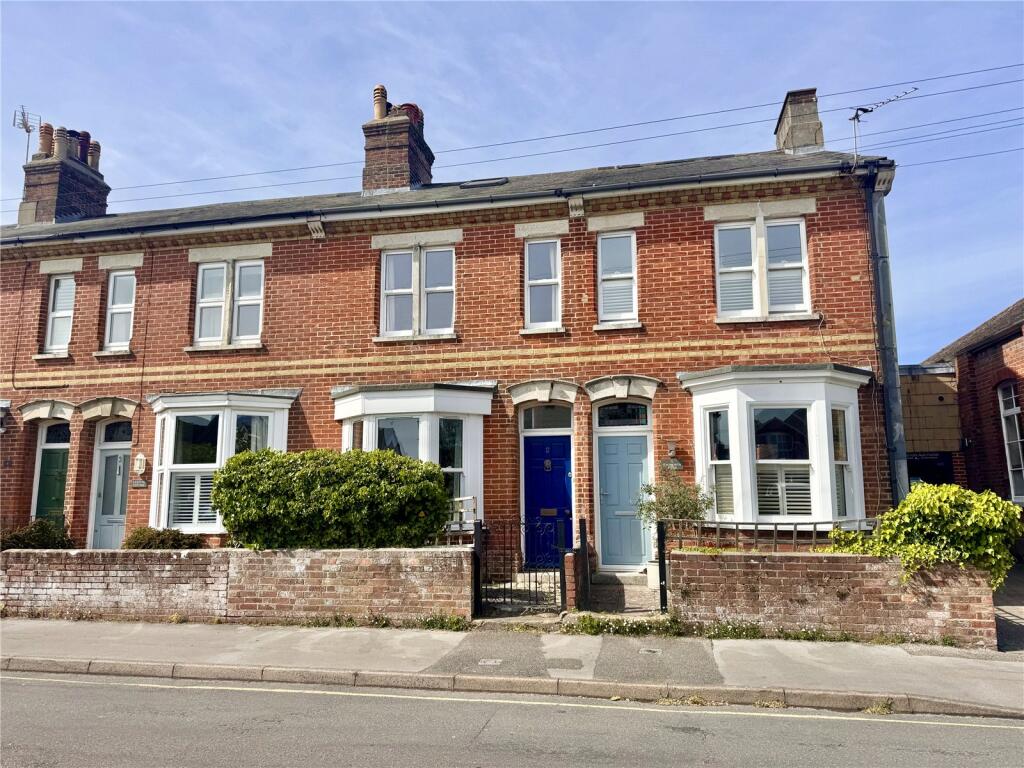 Main image of property: Emsworth Road, Lymington, Hampshire, SO41