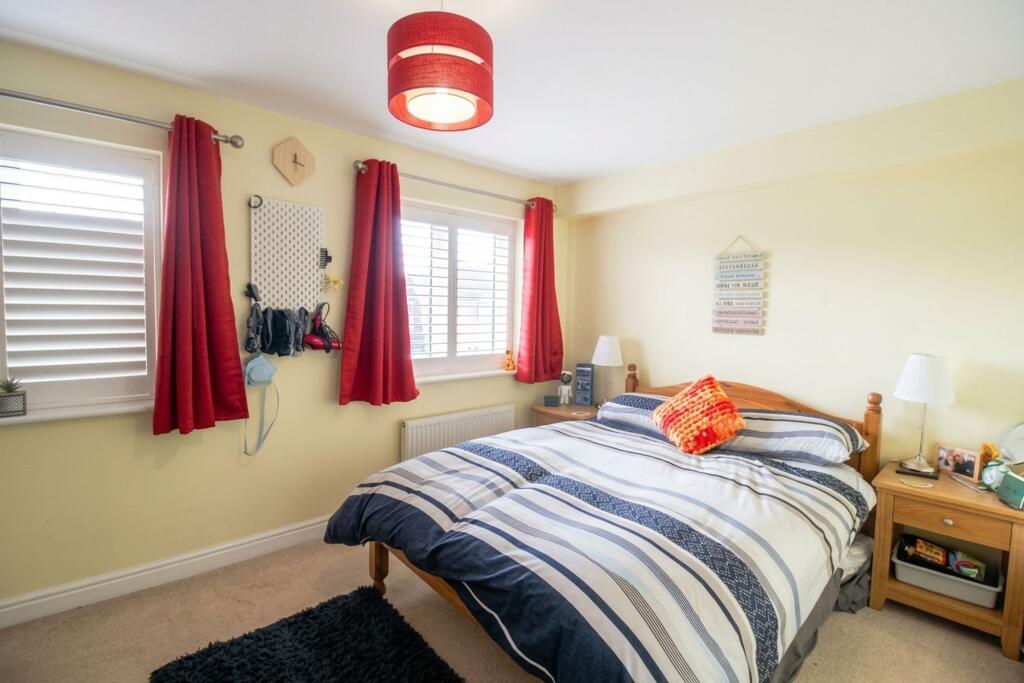 House in Salisbury, Laverstock - View 4
