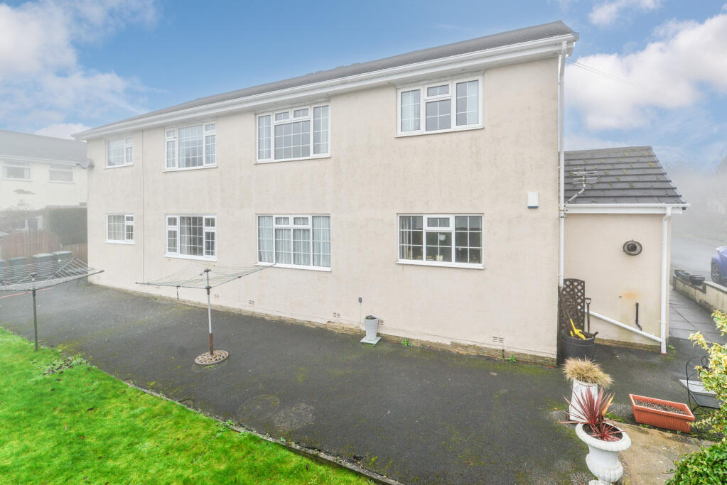 Additional image 11 of Bircham Close, Eldwick, Bingley, West Yorkshire, BD16