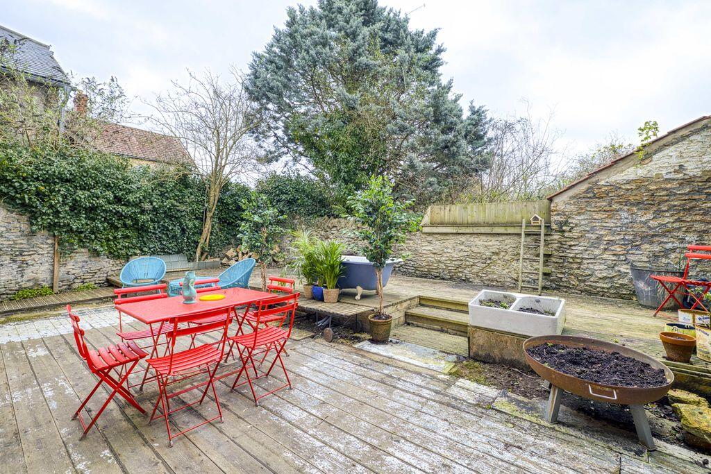 Additional image 22 of Unique 6 bedroom detached property on Bruton High Street