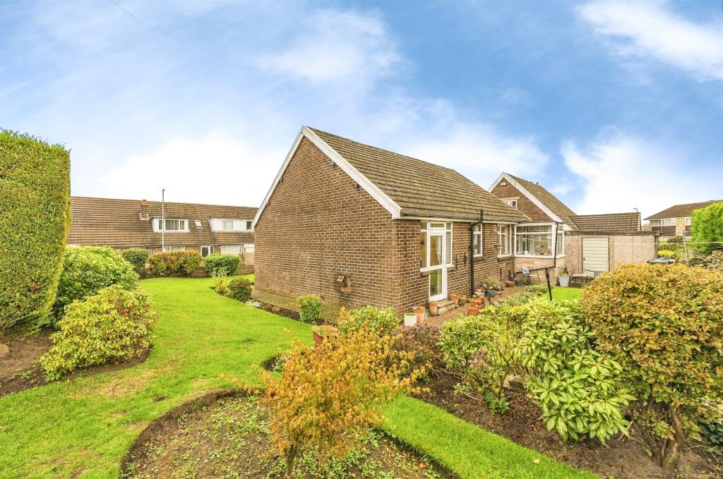 House in Kirklees, West Yorkshire - View 3