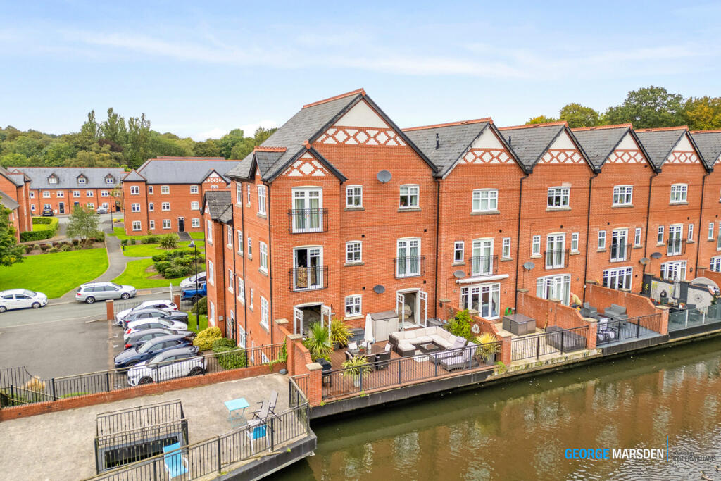 Apartment in Wigan
