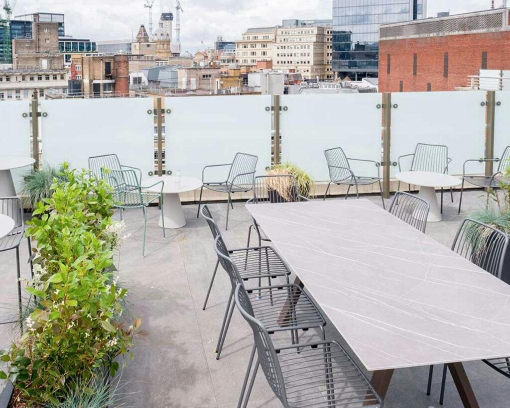 31 Temple Street Deck.JPG