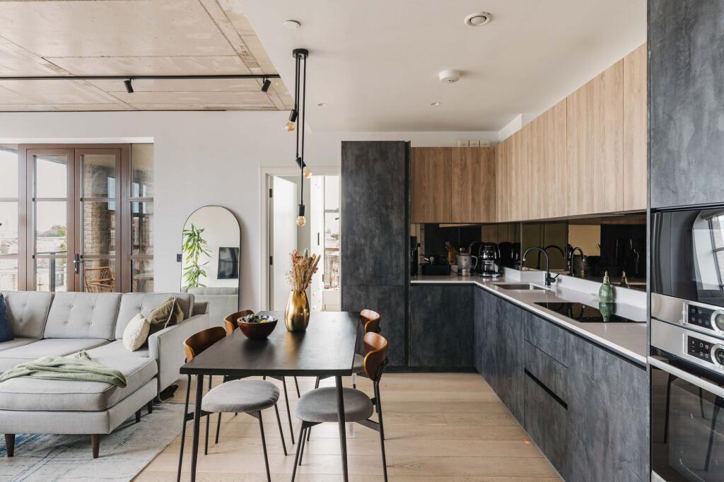 Apartment in London - View 2