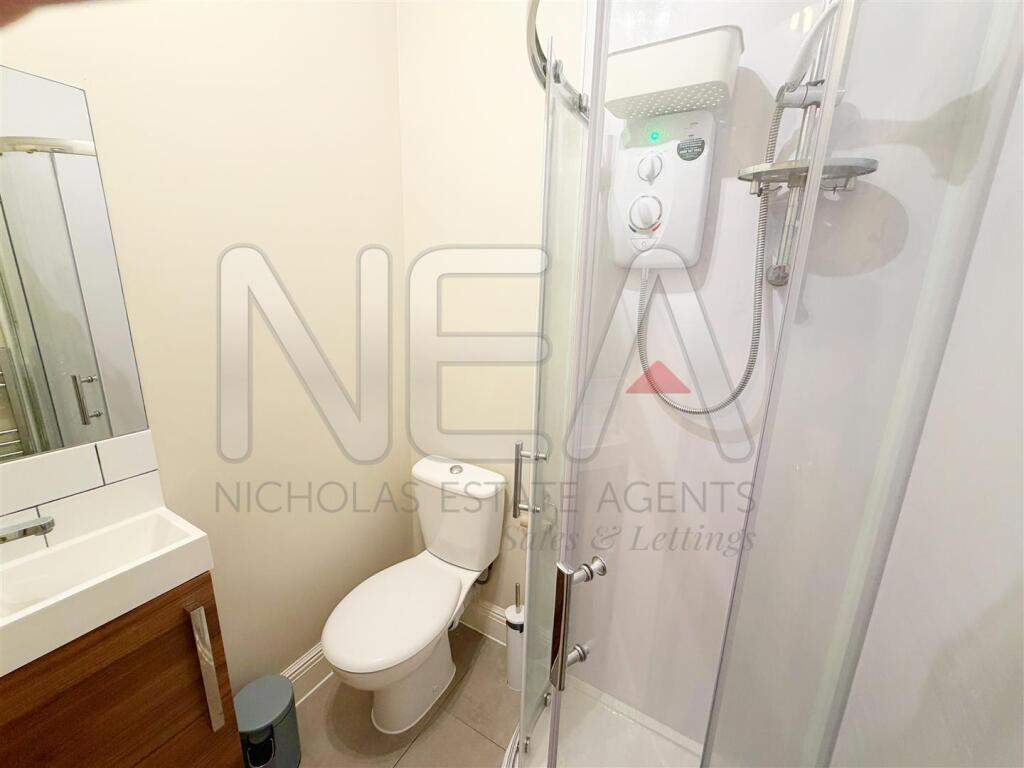 Apartment in Reading, Caversham - View 5