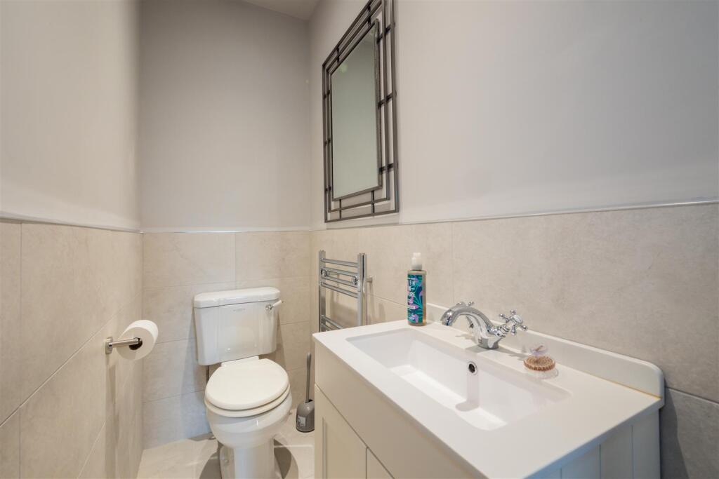 Bentinck Road, Altrincham photo 4