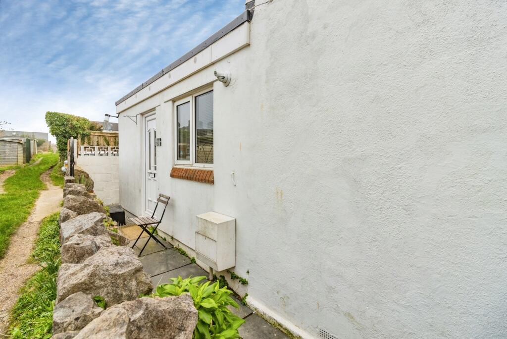 Kenwyn Road, Torquay, Devon, TQ1 photo 4