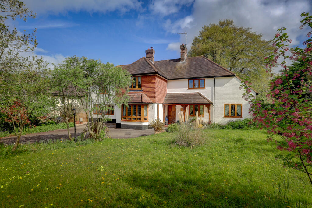 Main image of property: Peters Lane, Monks Risborough, Princes Risborough, Buckinghamshire, HP27