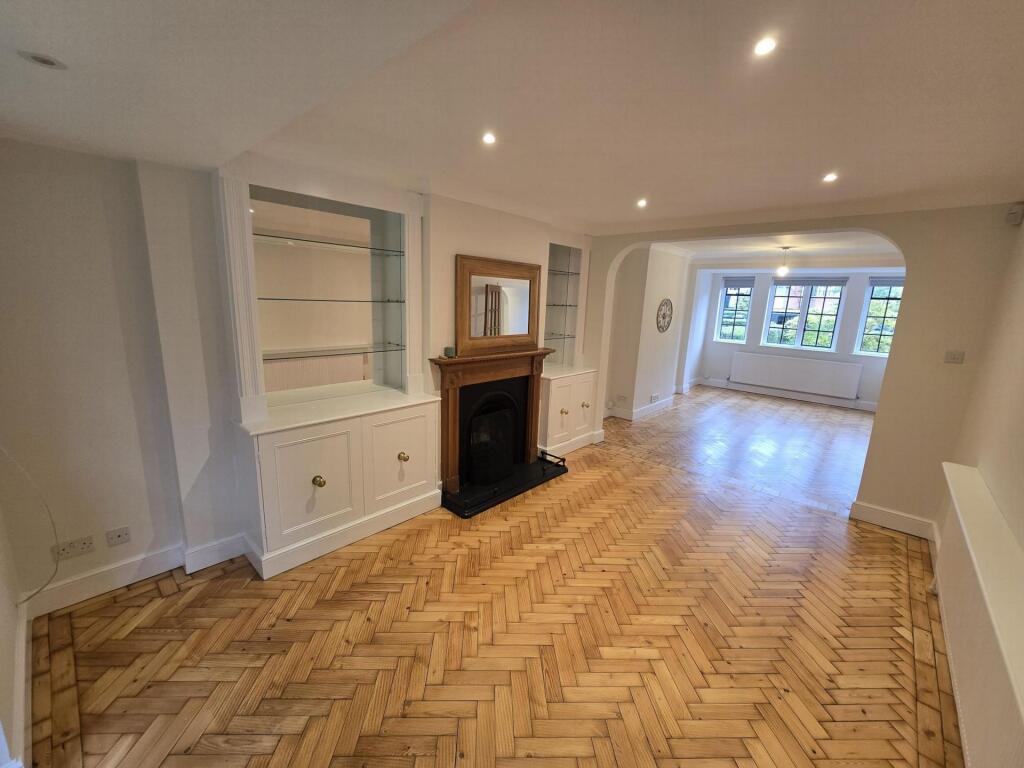 Main image of property: Hill Rise, Hampstead Garden Suburb, NW11