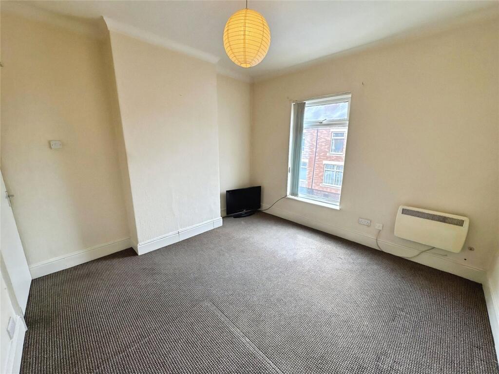 Bentley Avenue, Doncaster, South Yorkshire, DN4 - View 4