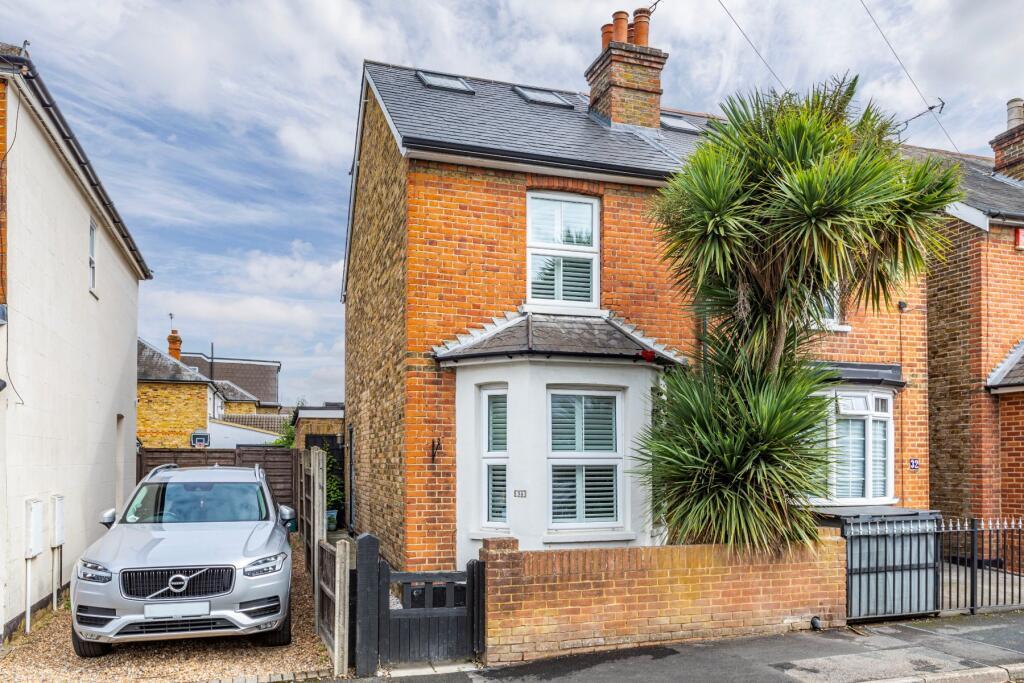 Main image of property: Chertsey Road, Byfleet, KT14