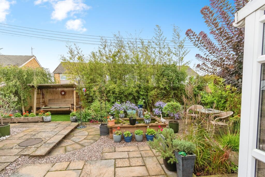 House in Bath, Southwick - More