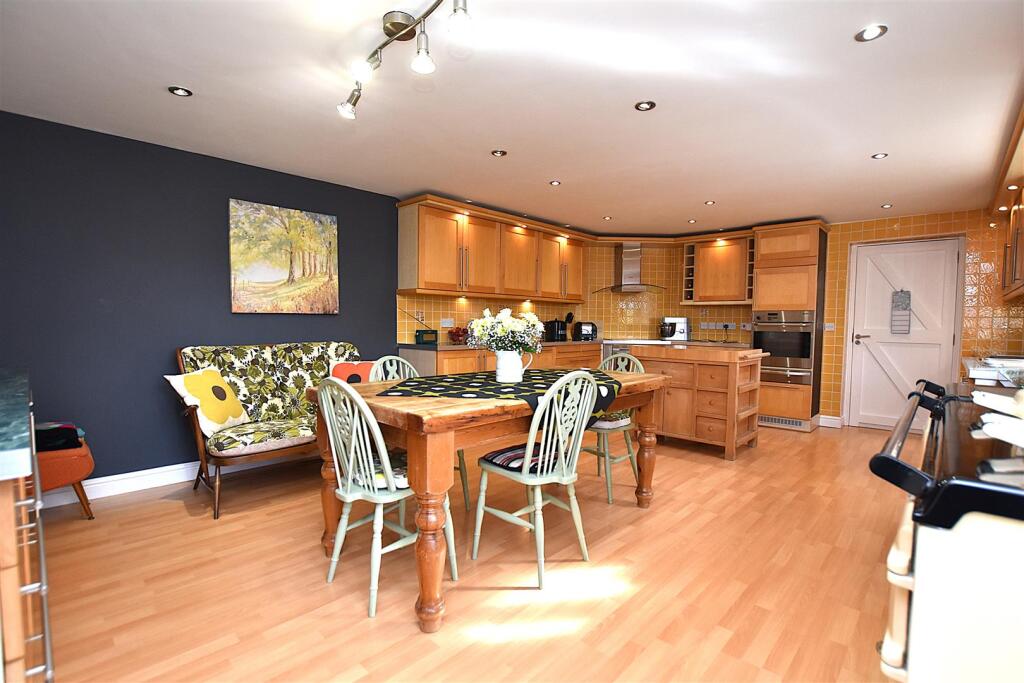 House in Holt - View 3