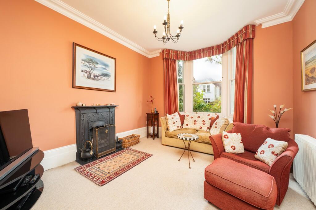 House in London, Merton Park - View 5